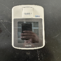 Invitrogen Qubit 4 Fluorometer image 2